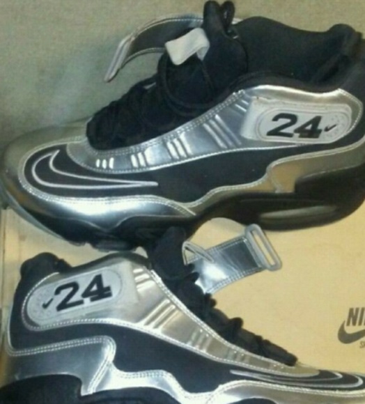 ken griffey junior tennis shoes